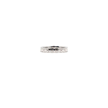 CHANEL Mini Quilted Ring in 18K White Gold J11793 158198404 [P]