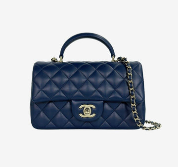 CHANEL AS2431 クラシック トップハンドル フラップバッグ ニューミニ ネイビー 55U8NKLC 157179405 [P]