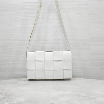 BOTTEGA VENETA クロスボディバッグ 158404719 [P]