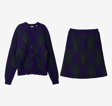 Burberry Argyle Wool Cardigan Skirt Setup BUB042529 158431179 [P]