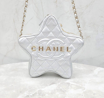 CHANEL 24C クルーズ スター ショルダーバッグ シルバー 新型内蔵チップ AS4579 128747376 [P]