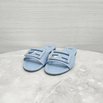 FENDI Blaue Baguette-Sandalen-Slipper 158515195 [P]