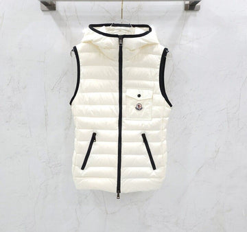 Moncler Logo Patch Hooded Padded Vest 154958197 [P]