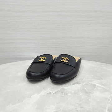 CHANEL Ledermule mit CC-Logo G36344 158609854 [P]