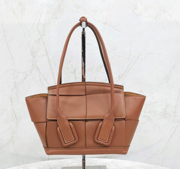 Bottega Veneta Mini Arco Leather Tote Bag 575943 148264646 [P]