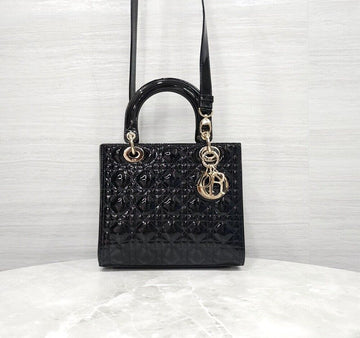 DIOR Damen Mittelgröße Tasche Schwarz Lack M0565OWCB 157180577 [P]
