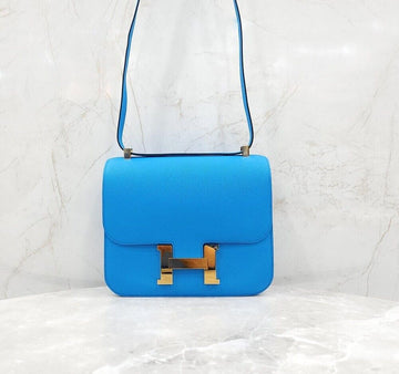 HERMES コンスタンス 24 ブルー・フリーダ ゴールド Y印字 155898343 [P]