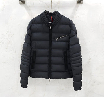 MONCLER バイカージャケット ブラック 1A00068 155111686 [P]