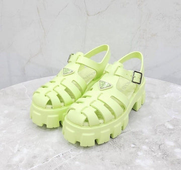 PRADA Dreiecklogo Gummisandalen Pistaziengrün 1X853M 140784036 [P]
