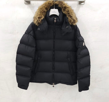 MONCLER フードショートダウンパディング 1A00270 153618724 [P]