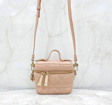 DIOR マイクロベニティケース 153617392 [P]
