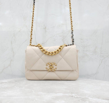 CHANEL Mediumpflanzen-Taschen-Ramskin-Chip AS1160 155999968 [P]