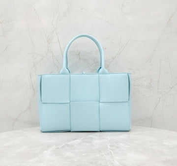 BOTTEGA VENETA レザー スモール トートバッグ ペールブルー 652867 155085077 [P]