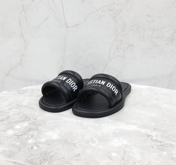 DIOR Eingestanzte Leder-Slipper KCQ861LBO 155953214 [P]