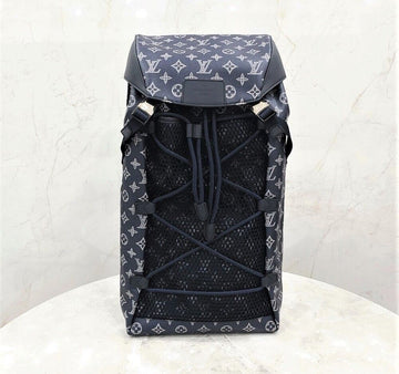 Louis Vuitton Limited Edition Monogram Savana Hiking Backpack M43294 107729136 [P]