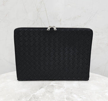 Bottega Veneta Black Intrecciato Clutch Large 134875600 [P]
