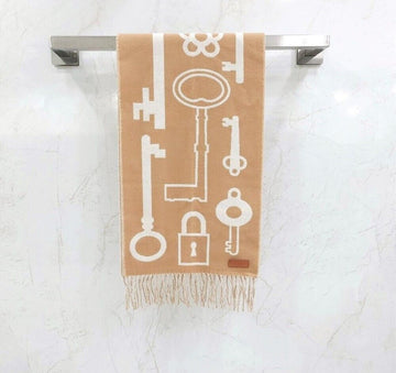 Hermes New Product Casac Porte Clef Cashmere Scarf Camel Blanc H259142S 150501330 [P]