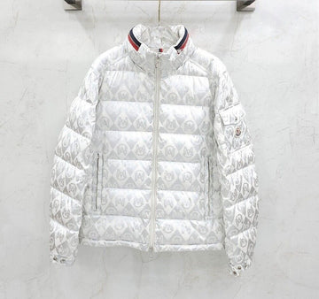 Moncler Multi Logo Patch Down Padding 150101843 [P]