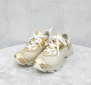 DIOR Vibe Technische Sneaker KCK3LRU 150101541 [P]