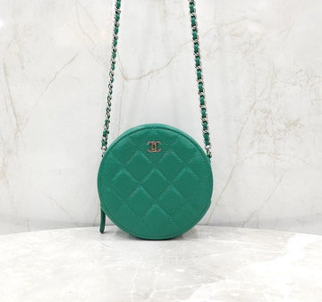 CHANEL Mini-Crossbody aus grünem Leder mit CC-Logo AP0245 155535292 [P]
