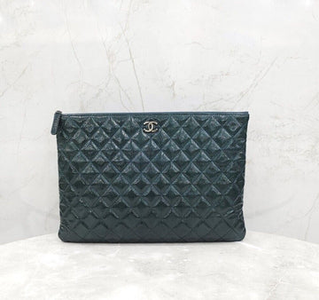 CHANEL Classic Enamel Clutch Large 19 Series 154662236 [P]