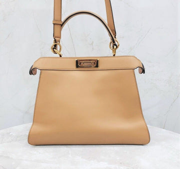 FENDI ピカブ I SEE U ミディアムバッグ 139102950 [P]