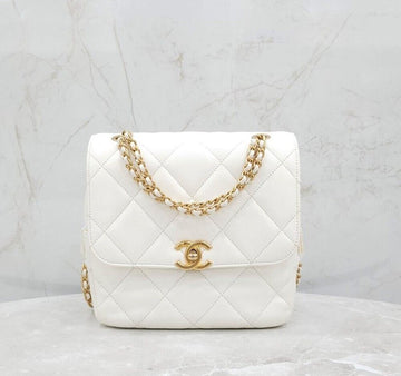 CHANEL Melody Chain Backpack with Built-in Chip AS3108 146989598 [P]