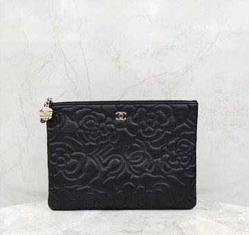 CHANEL Camellia New Medium Lambskin Gold Clutch Bag A70621 150501042 [P]