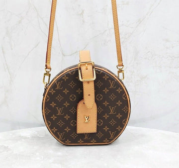 LOUIS VUITTON Petite Bouette Chapeau Monogram Crossbody M43514 141632836 [P]