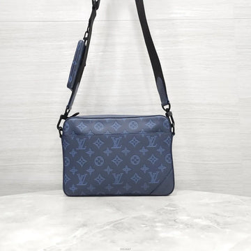 LOUIS VUITTON 新商品 メッセンジャーバッグ ネイビーブルー M45730 157422414 [P]