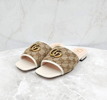 GUCCI Matelassé Slide Sandalen 619893 145927469 [P]