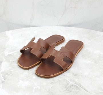 HERMES Gold Oran Sandalen Slipper H021056Z 142957085 [P]