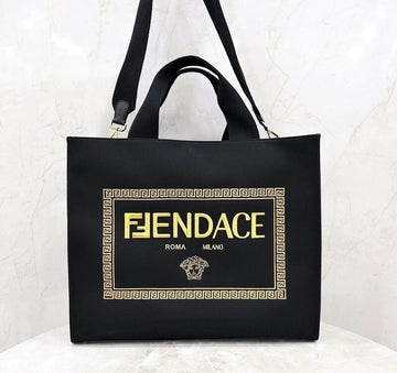 FENDI ベルトサーチ ペンダーチェ トート ショルダーバッグ ラージ 7VA558 149908406 [P]