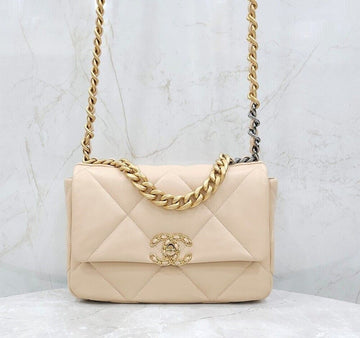 CHANEL 19 Medium Lambskin Flapbag Shoulder Bag 31 Series AS1160 149907429 [P]