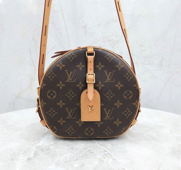 LOUIS VUITTON Bouatshapo Suppl Monogram Crossbody M45647 107728510 [P]