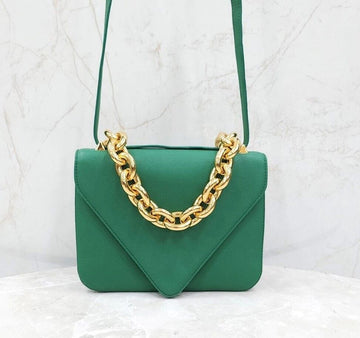 Bottega Veneta Envelope Bold Chain Mount Shoulder Bag Green 142809980 [P]