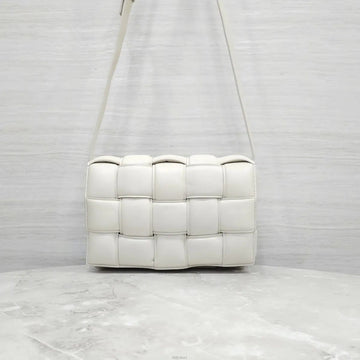 Bottega Veneta New White Intrecciato Padded Cassette Crossbody Bag 591970 157526501 [P]