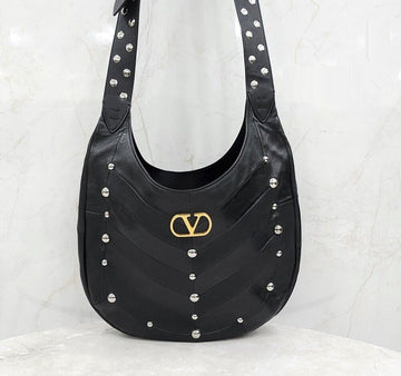 VALENTINO Garavani Chevron Stud Nappa Leder Hobo Tasche 150315021 [P]