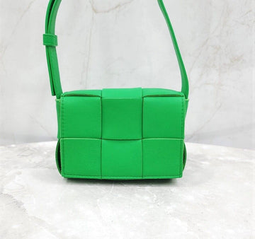 Bottega Veneta Green Intrecciato Mini Cassette Bag 134527919 [P]