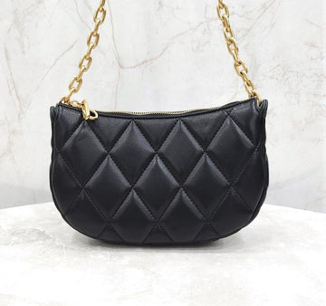 Burberry Locking Horse Quilted Pouch Chain Bag 81053281 137609858 [P]