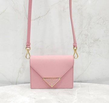 PRADA サフィアーノ レザー カードホルダー ショルダーバッグ 1MR033 153250963 [P]