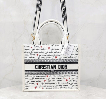 DIOR Herz Amor Leder Book Tote Bag Klein M1325CZBX 152019570 [P]