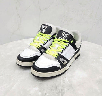 LOUIS VUITTON Trainer Sneaker mit Orca-Druck 154131412 [P]