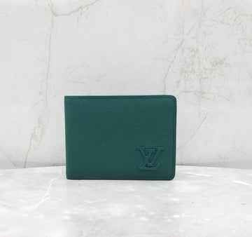 LOUIS VUITTON Neuheit grüne mehrfach Geldbörse M82273 151800691 [P]