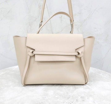 CELINE ミニ ベルトバッグ グレイン カーフスキン ライトトフ 139600917 [P]