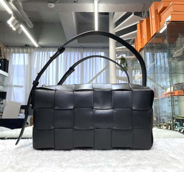 BOTTEGA VENETA Leder Kassetten Ziegel Schultertasche Schwarz J020203 152197198 [P]