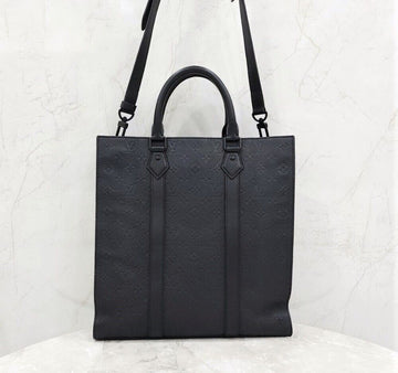 Louis Vuitton Sack Pla NV Toruyon Leather Tote Shoulder Bag M21866 145558724 [P]