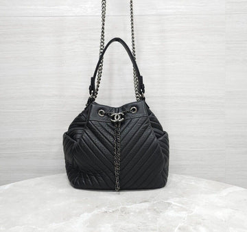 CHANEL Chevron Leder Drawstring Bucket Bag 23er Serie A91273 156837868 [P]
