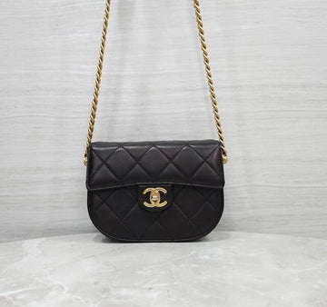 CHANEL Classic Half Moon Chain Shoulder Bag 31 Series AS2484 156837913 [P]