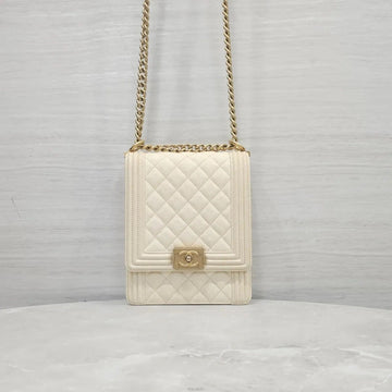 CHANEL Caviar Boy Flap Satchel Bag 27. Serie AS0130 158232918 [P]